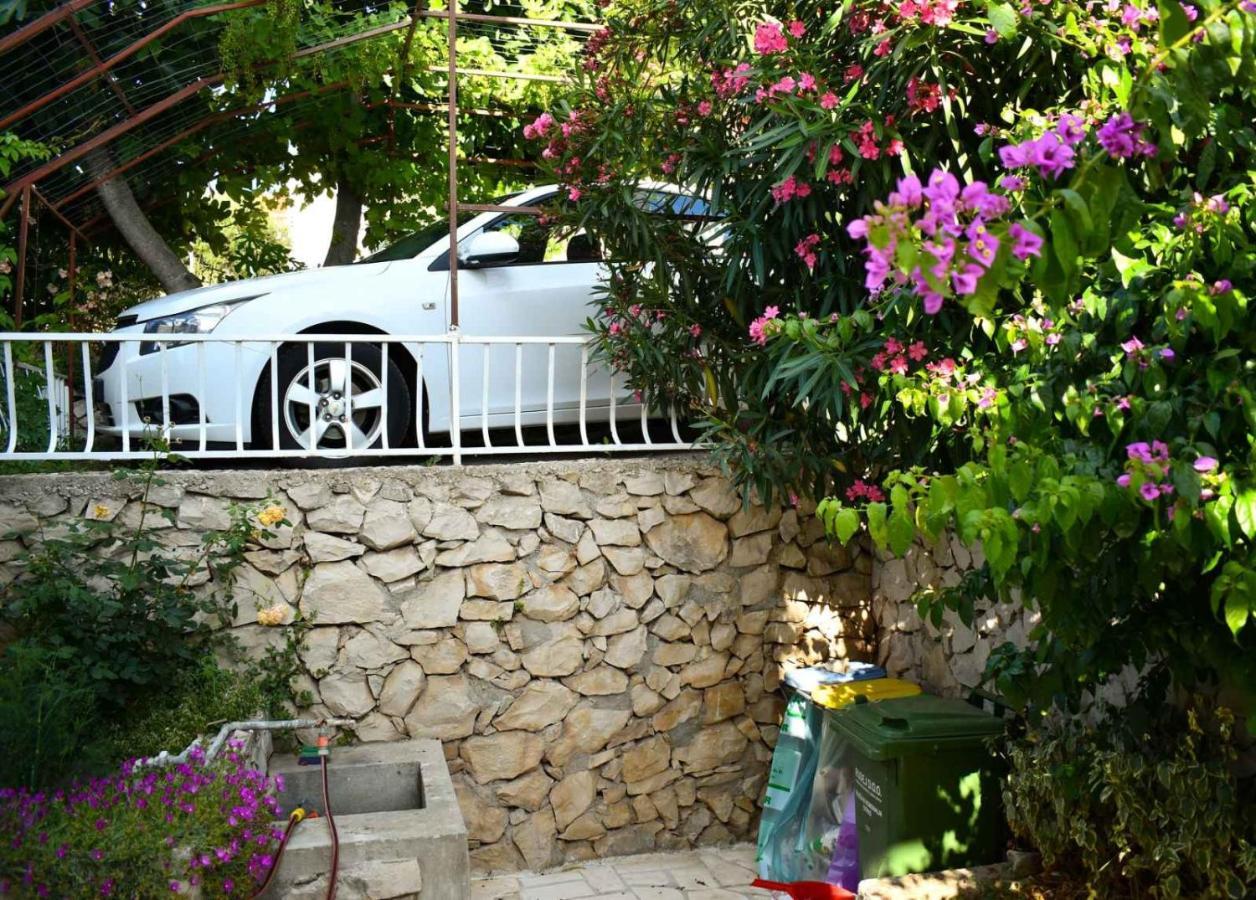Apartment Ankica Trogir Exteriör bild