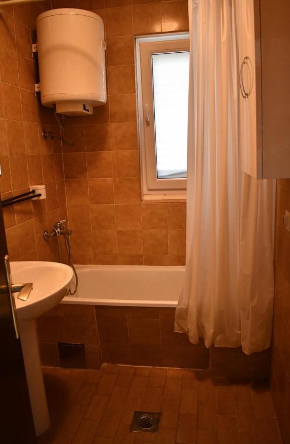 Apartment Ankica Trogir Exteriör bild